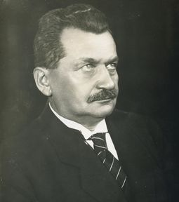 Portrait Otto Wels